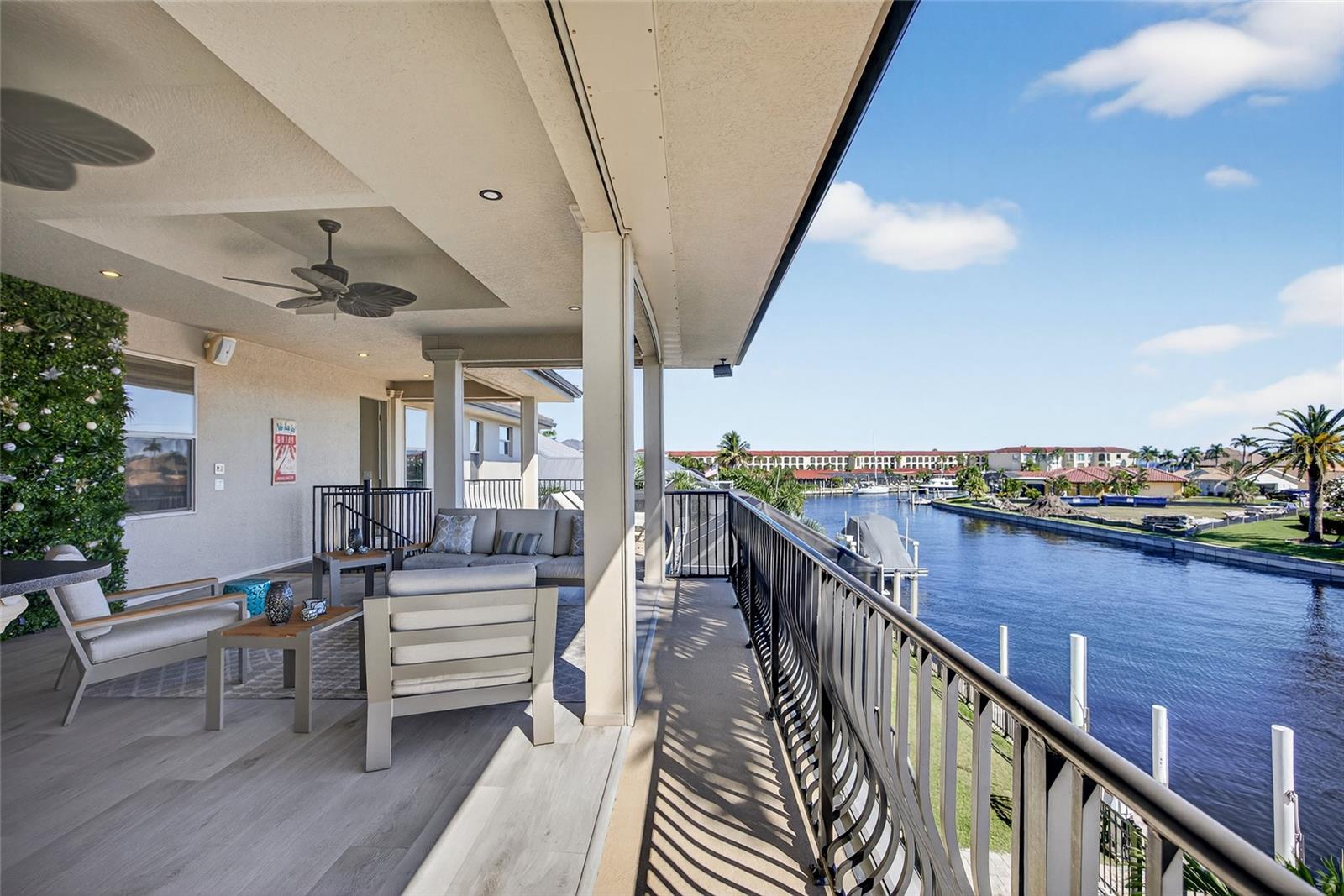 PUNTA GORDA ISLES SEC 03 - Residential