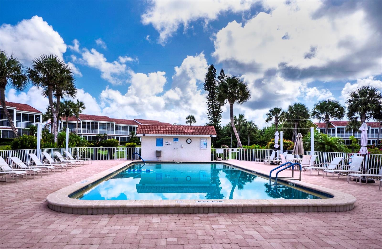 LONGBEACH - Residential