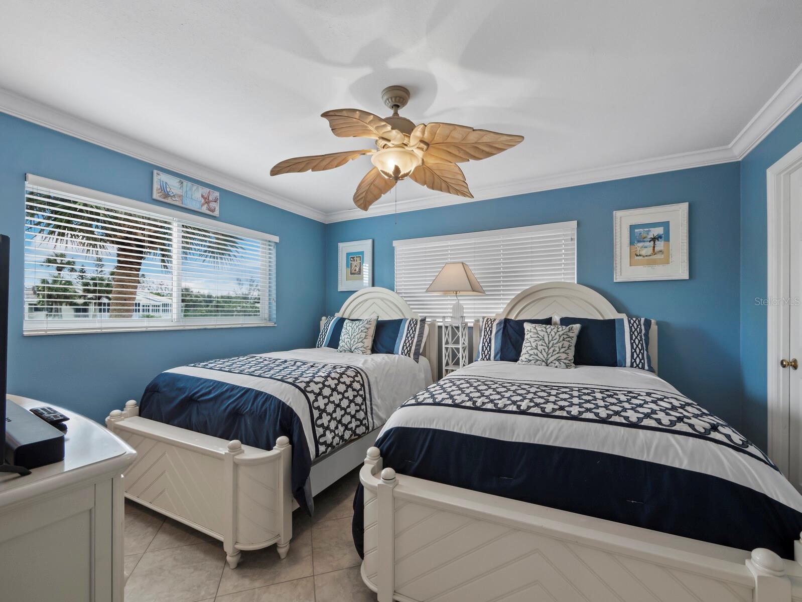 LONGBEACH - Residential