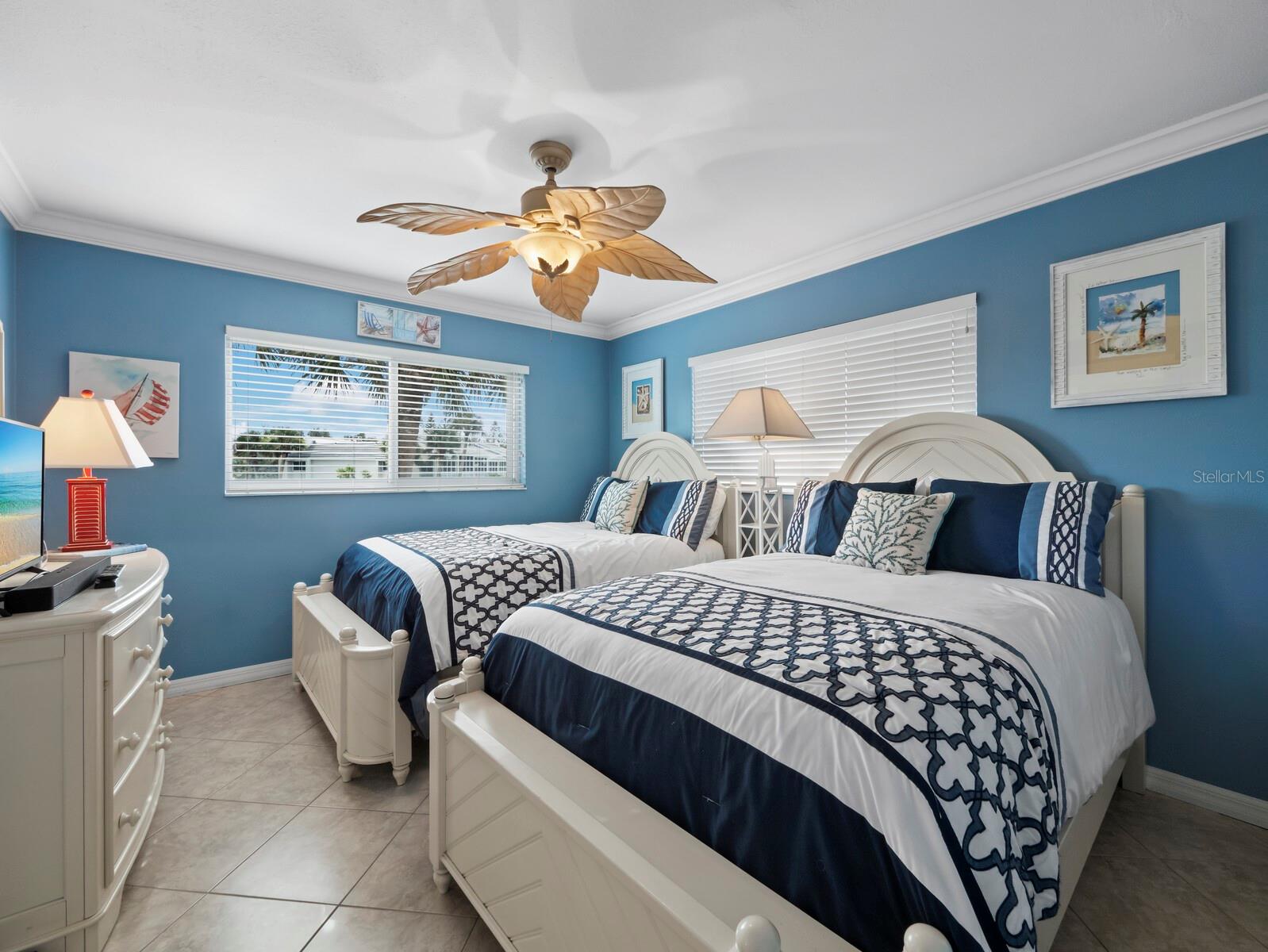 LONGBEACH - Residential