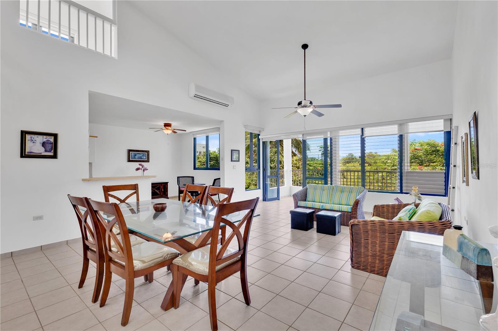 COND. PALMA DORADA VILLAGE Apt. J 1904