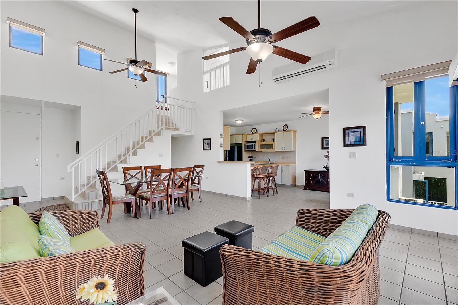 COND. PALMA DORADA VILLAGE Apt. J 1904