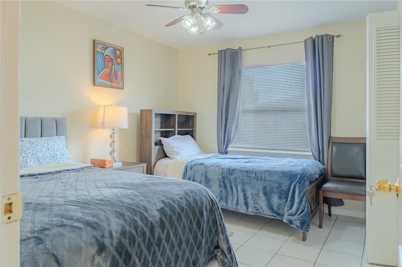 LONESOME PINES - Residential Lease