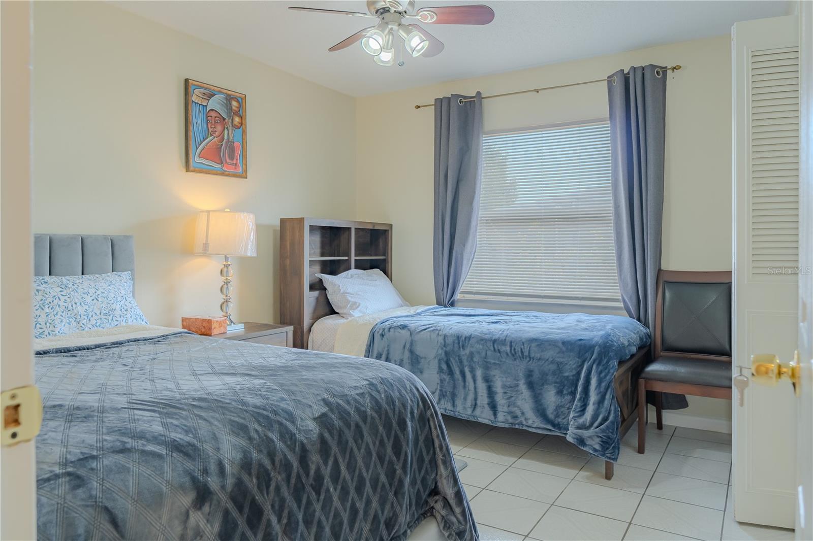 LONESOME PINES - Residential Lease