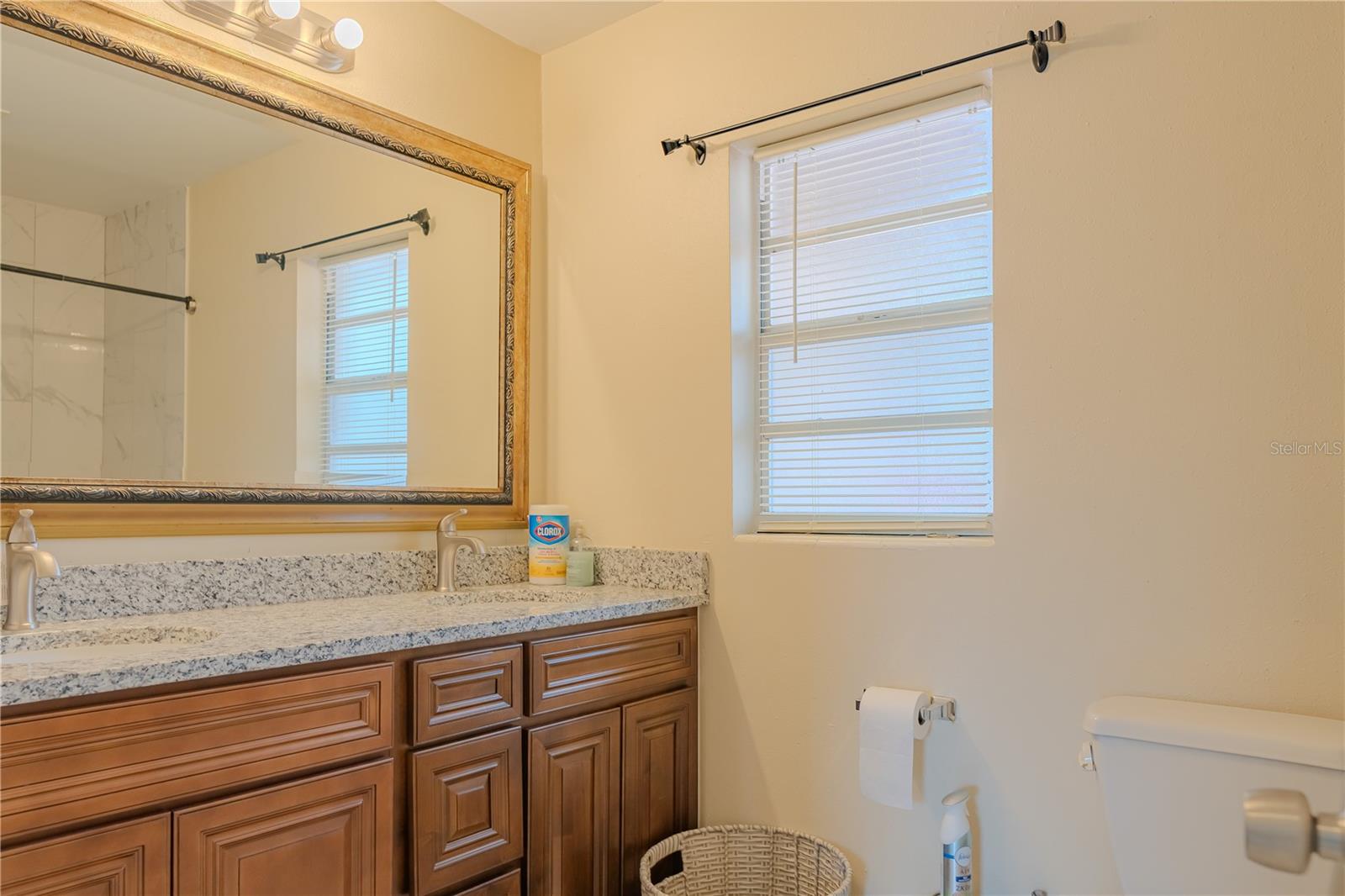 LONESOME PINES - Residential Lease