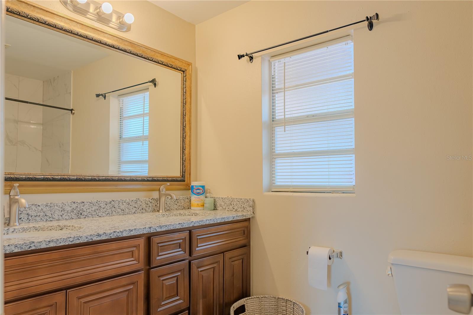 LONESOME PINES - Residential Lease