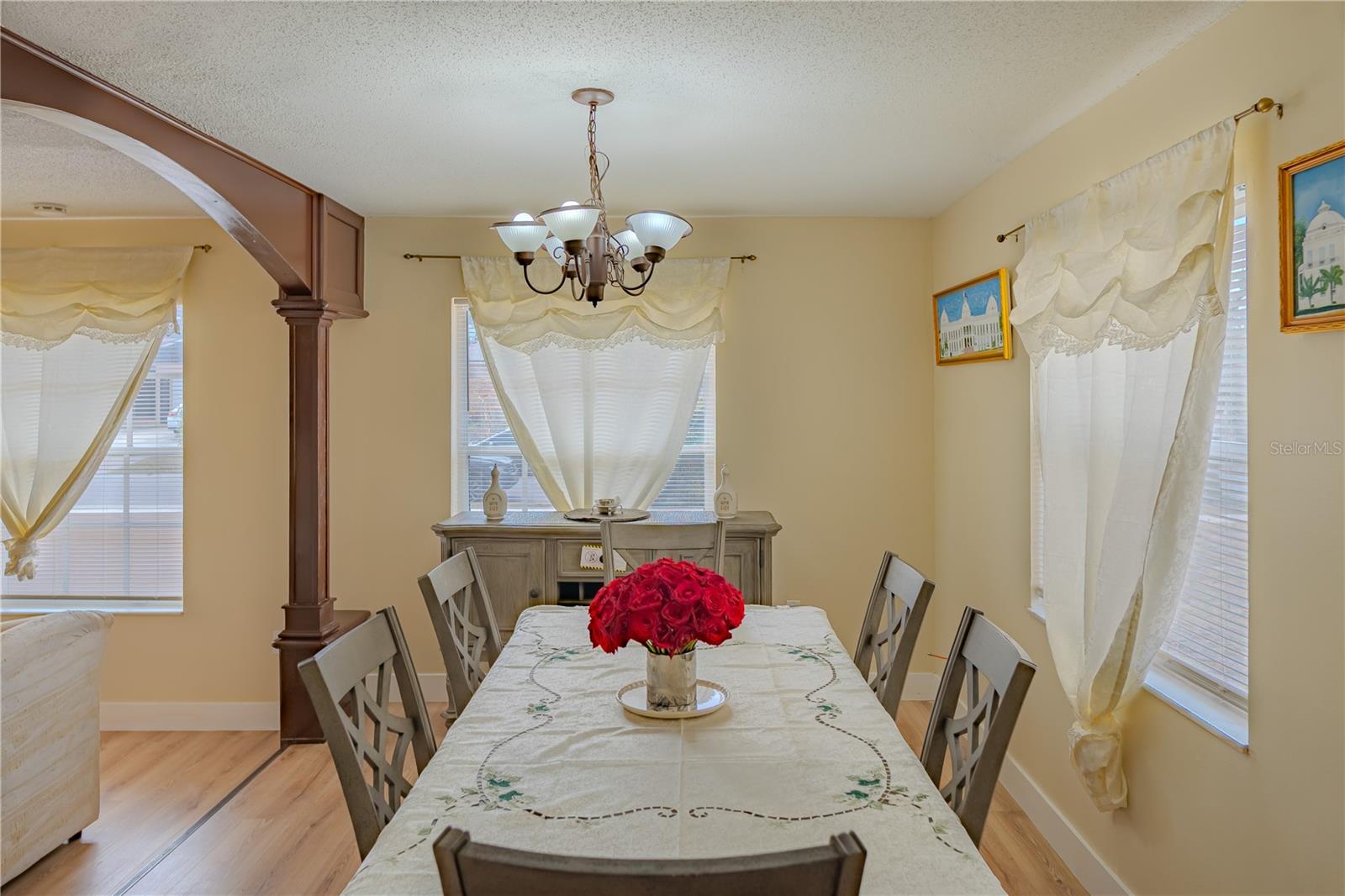 LONESOME PINES - Residential Lease