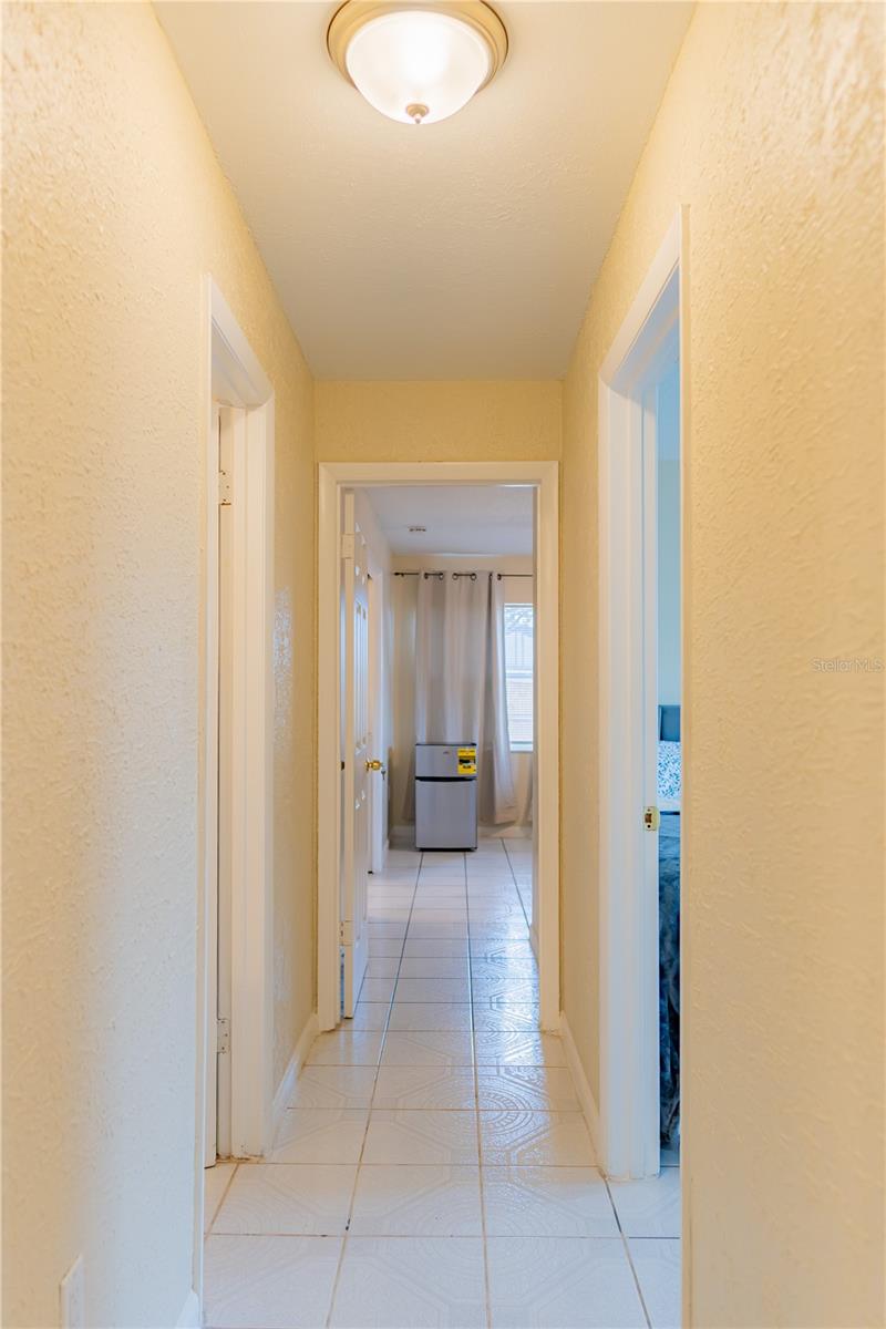 LONESOME PINES - Residential Lease