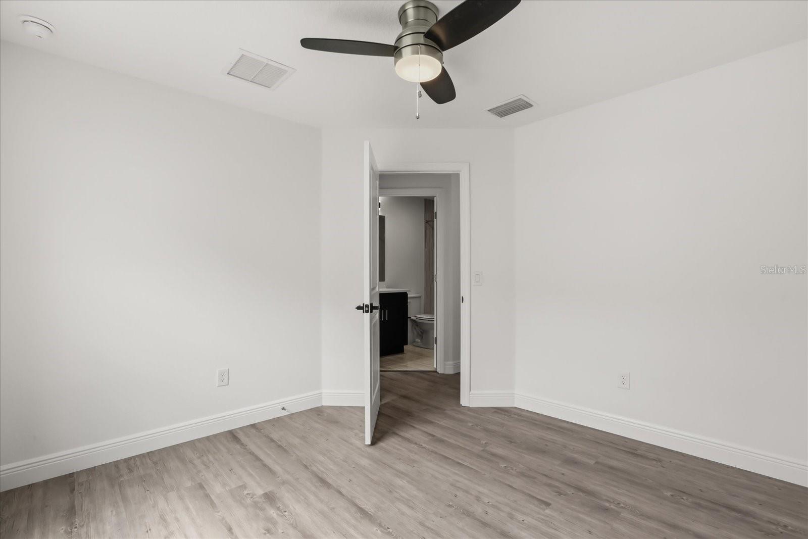 LEESBURG W C WILKINS 06 - Residential