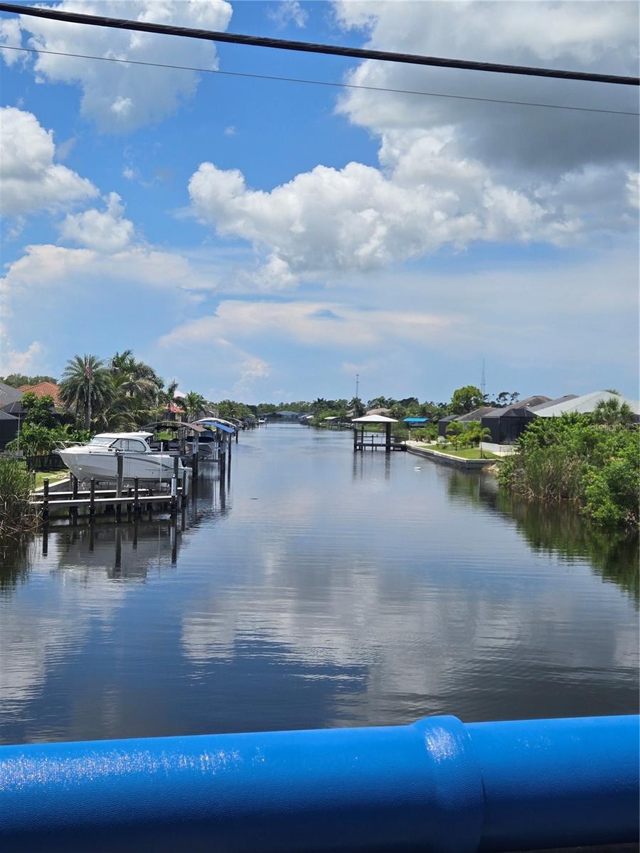 15065 HENNIPEN CIRCLE