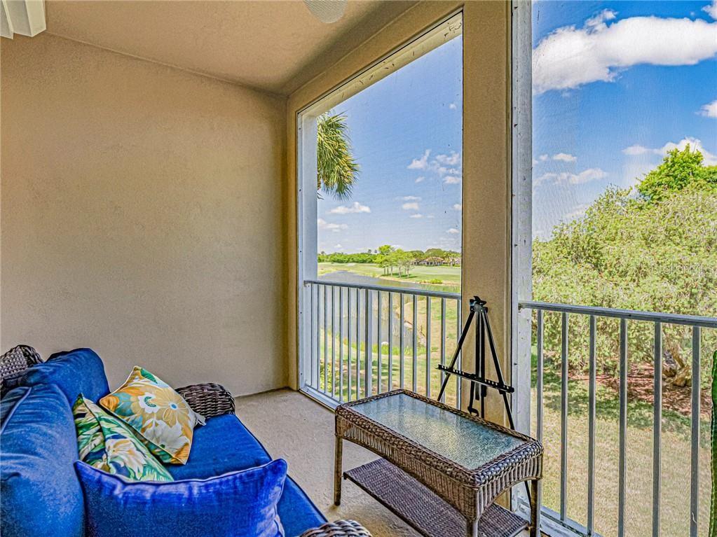 CAMDEN HOUSE AT OAK HARBOR - Residential