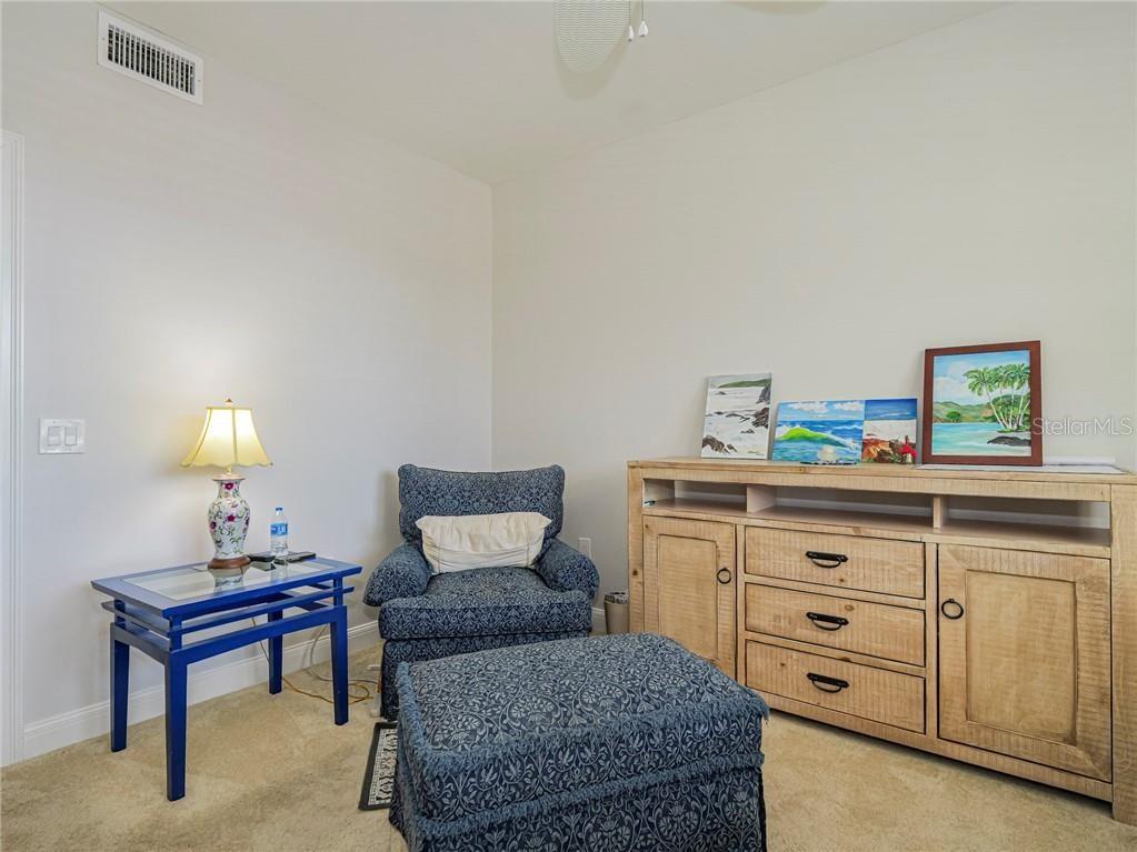 CAMDEN HOUSE AT OAK HARBOR - Residential