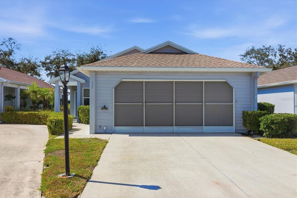 Photo of 625 Ironwood Circle #151, Venice, FL 34292 (MLS # N6143061)