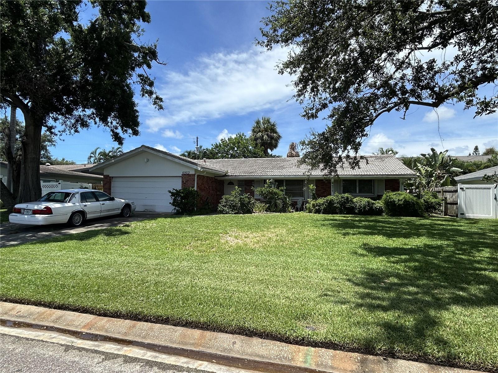 Opportunity knocks! This spacious 1728 heated square feet, 3-bedroom, 2-bath split floor plan home with a 2-car garage is located in one of Tyrone’s most sought-after neighborhoods—just waiting for your vision and elbow grease to bring it back to life. Offering great bones and a functional layout, this property features a split floor plan that ensures privacy, with a spacious primary suite on one side and two additional bedrooms and bath on the other. The layout provide a solid foundation for a modern renovation, and the attached 2-car garage offers both storage and convenience.
The home is in need of repairs and updates throughout—perfect for investors, flippers, or handy buyers looking to build instant equity. Surrounded by well-maintained homes and close to top-rated schools, parks, shopping, and dining, this is a rare chance to own in a prime Tyrone location at a great price.
Bring your tools and imagination—this fixer upper is bursting with potential!