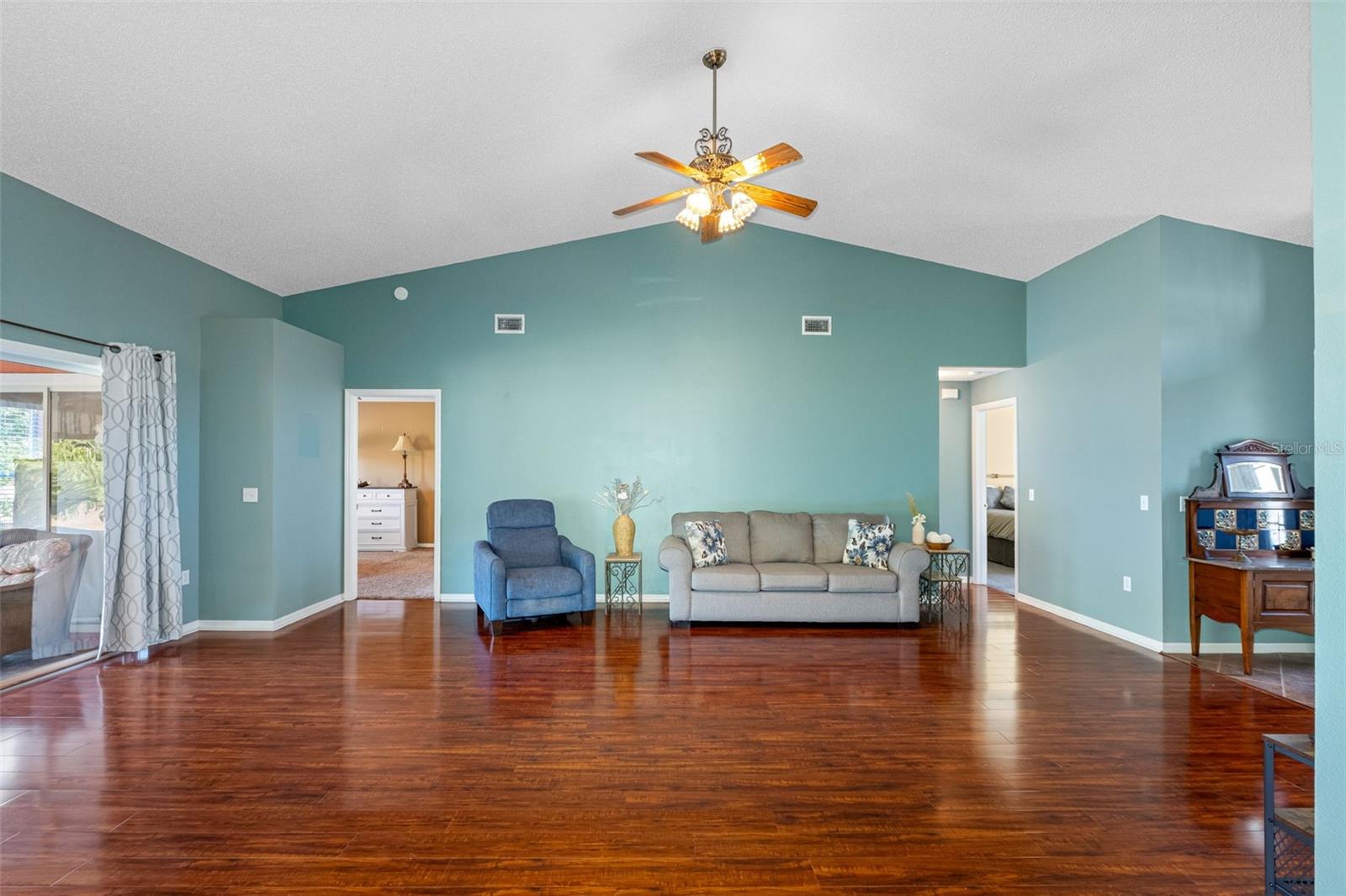 HERITAGE PINES VILLAGE 20 UNITS 01 & 02 - Residential