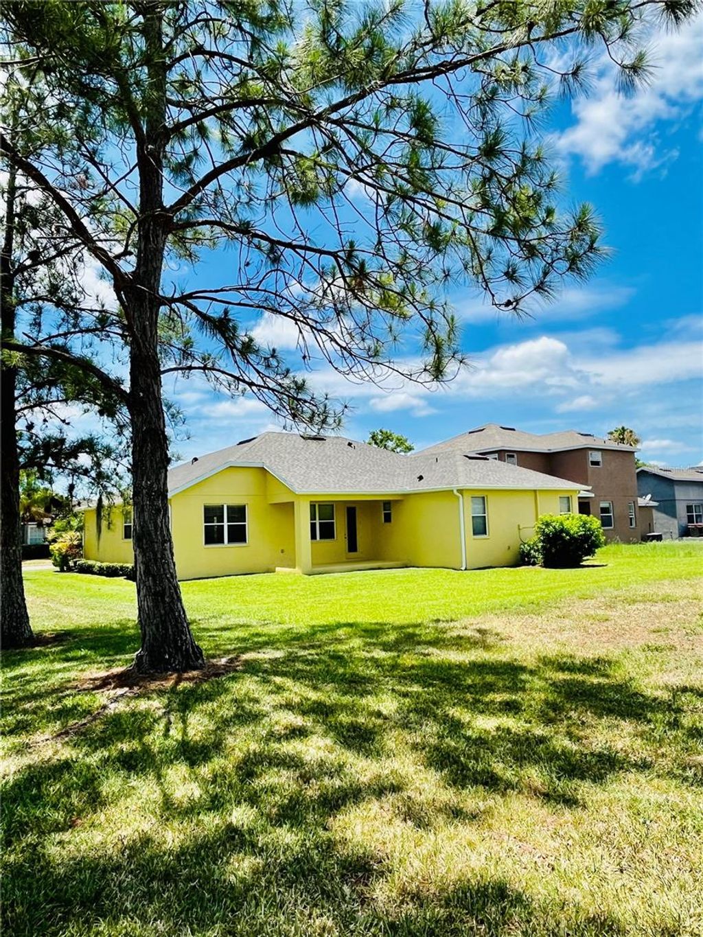 Photo of 3031 Palermo Rose Way, Kissimmee, FL 34746 (MLS # O6349594)