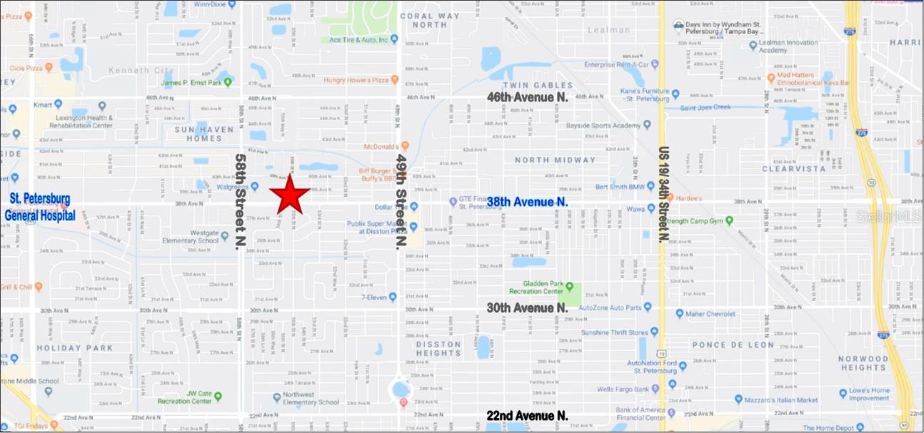 Main image without alt text