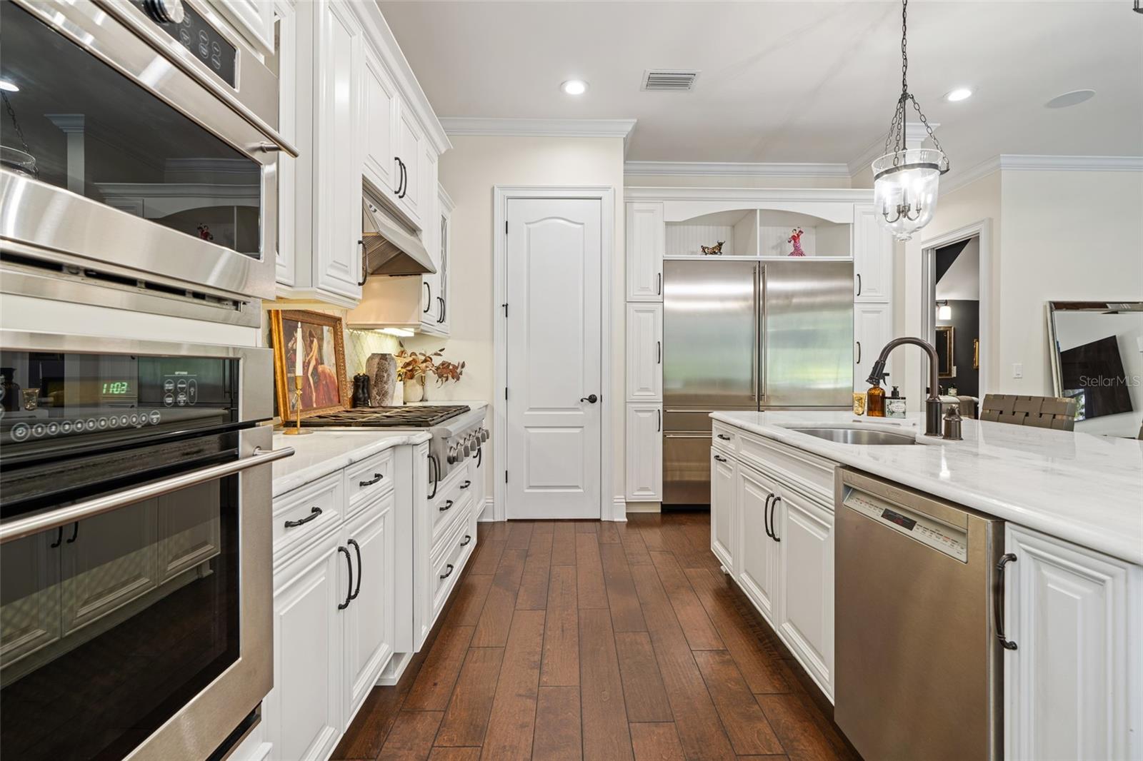 BAY VIEW ESTATES - Residential