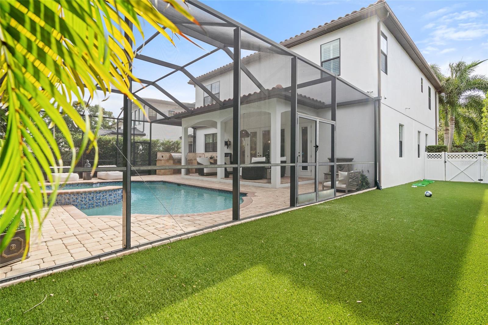 BAY VIEW ESTATES - Residential