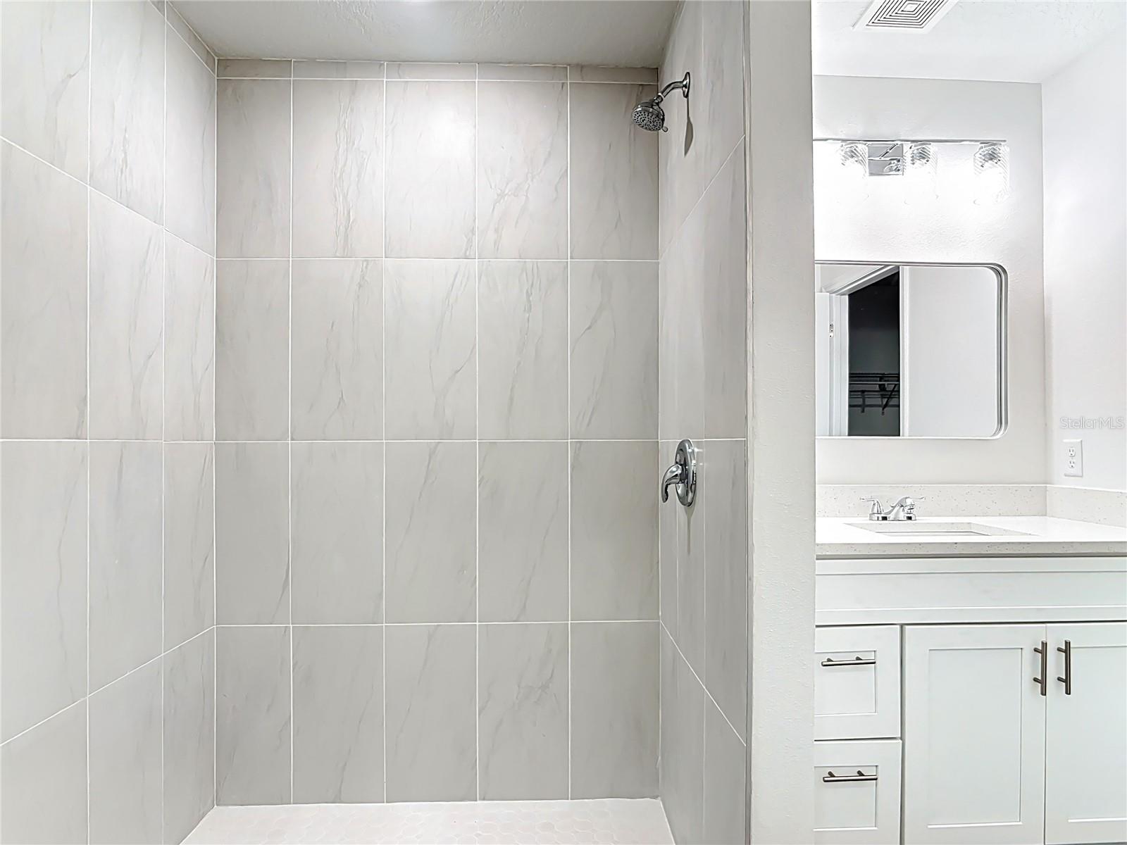PORT CHARLOTTE SUB 24 - Residential Lease