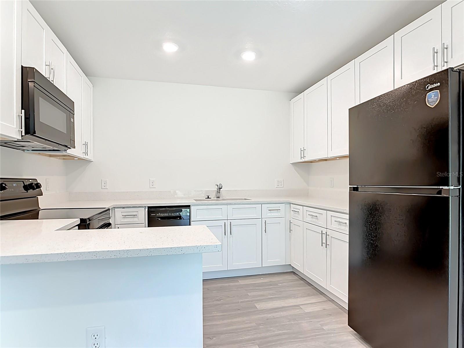 PORT CHARLOTTE SUB 24 - Residential Lease