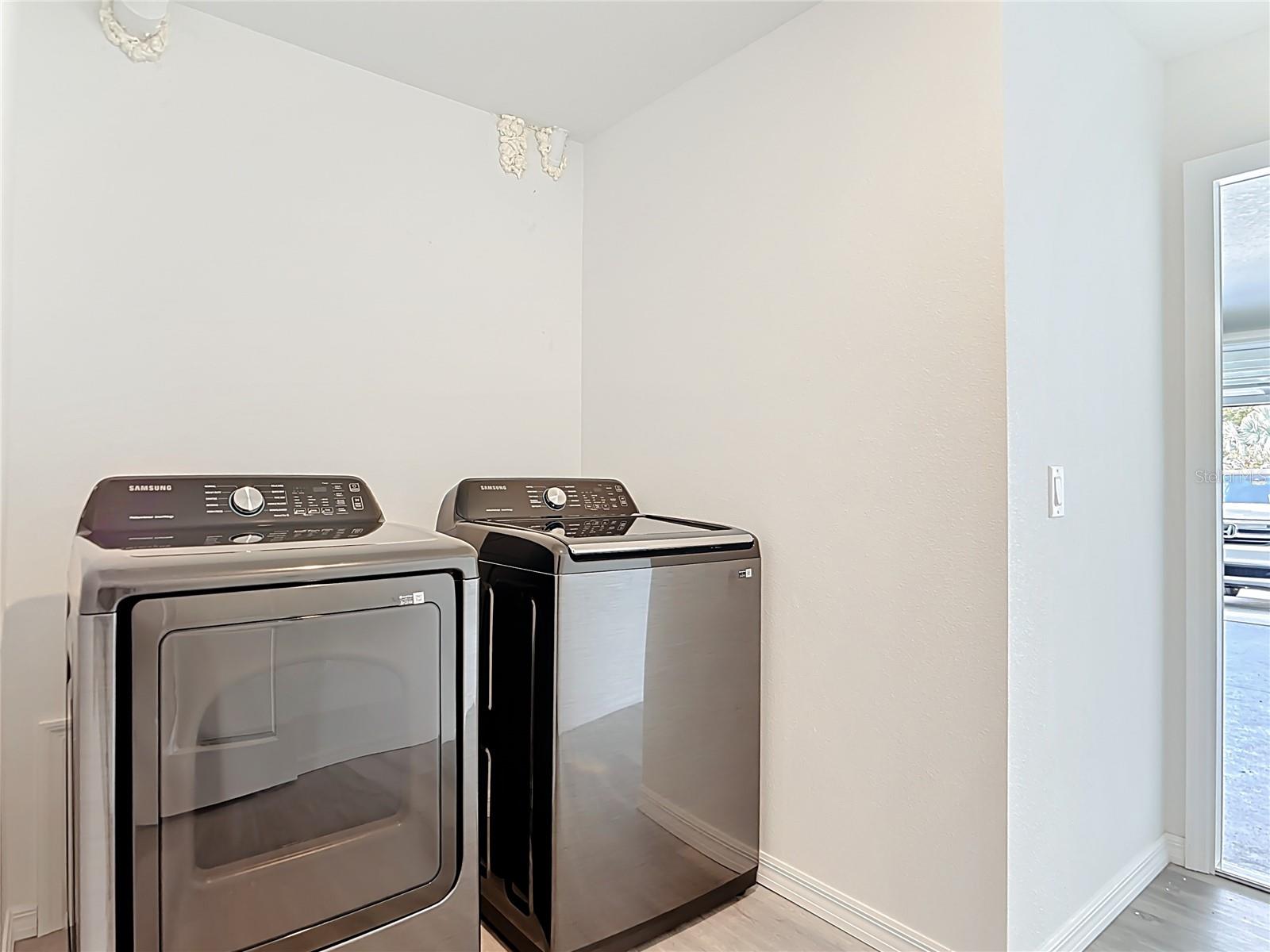 PORT CHARLOTTE SUB 24 - Residential Lease