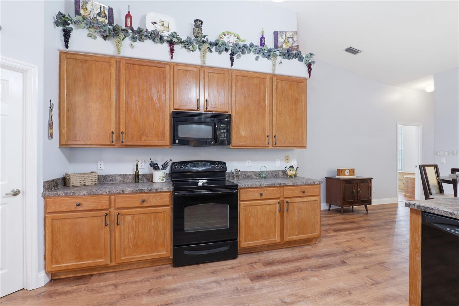 GREYSTONE PH 02 - Residential