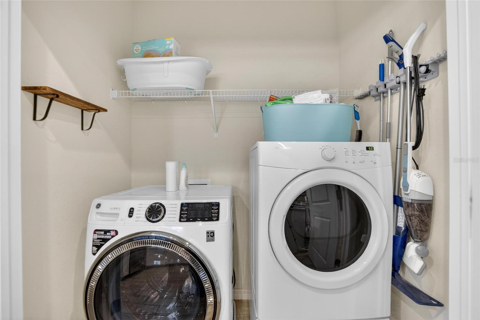 FIISHHAWK RANCH WEST PH 2A/ - Residential