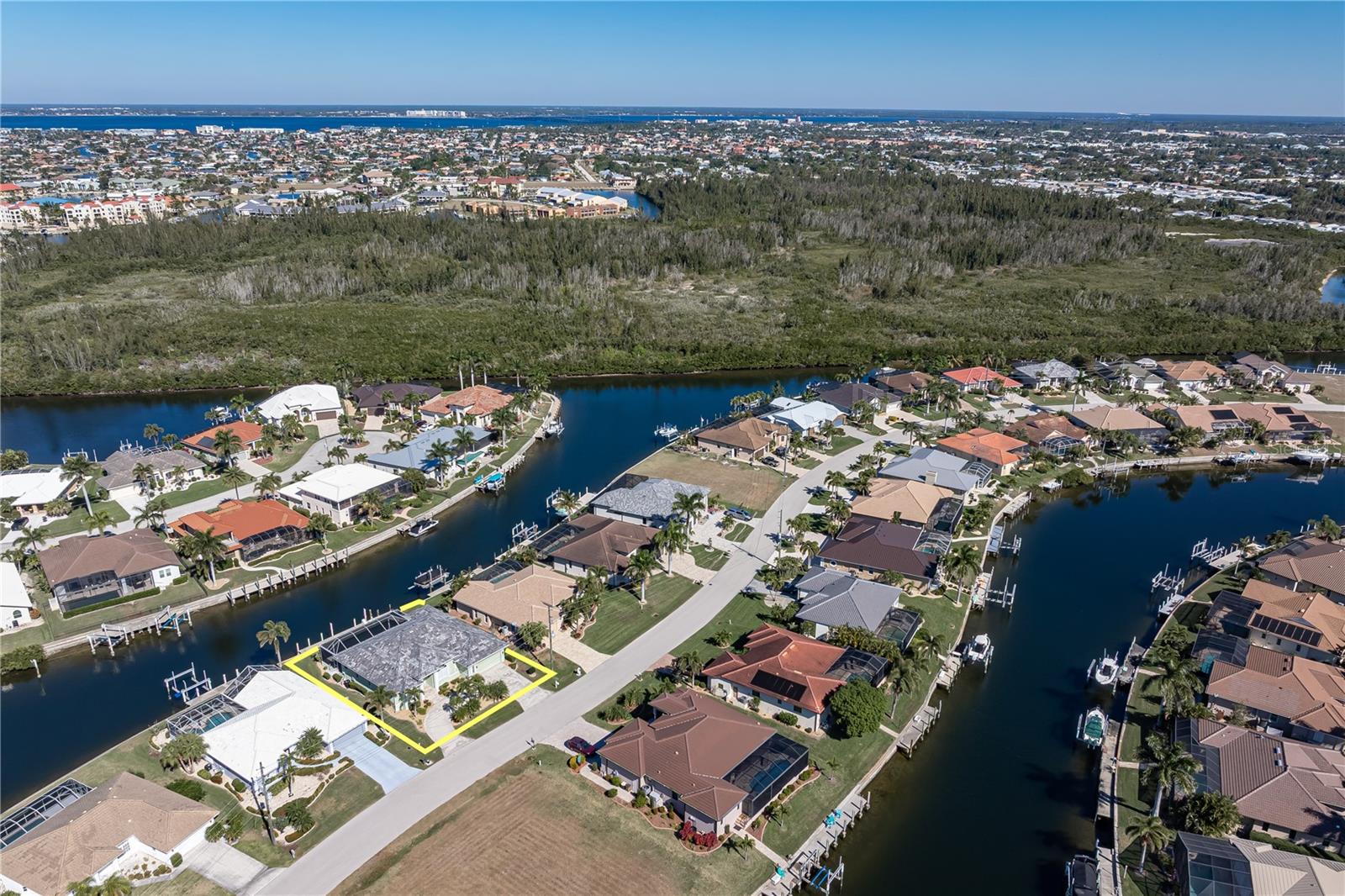 PUNTA GORDA ISLES SEC 14 - Residential