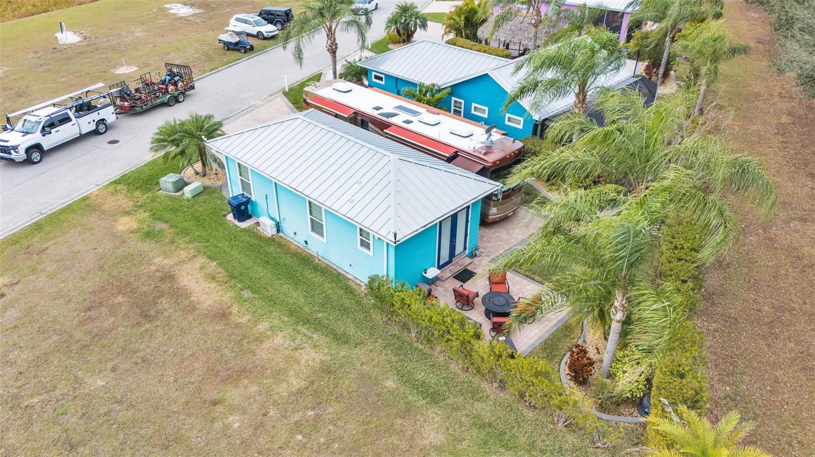 BAY LAKE RESIDENCE - Land