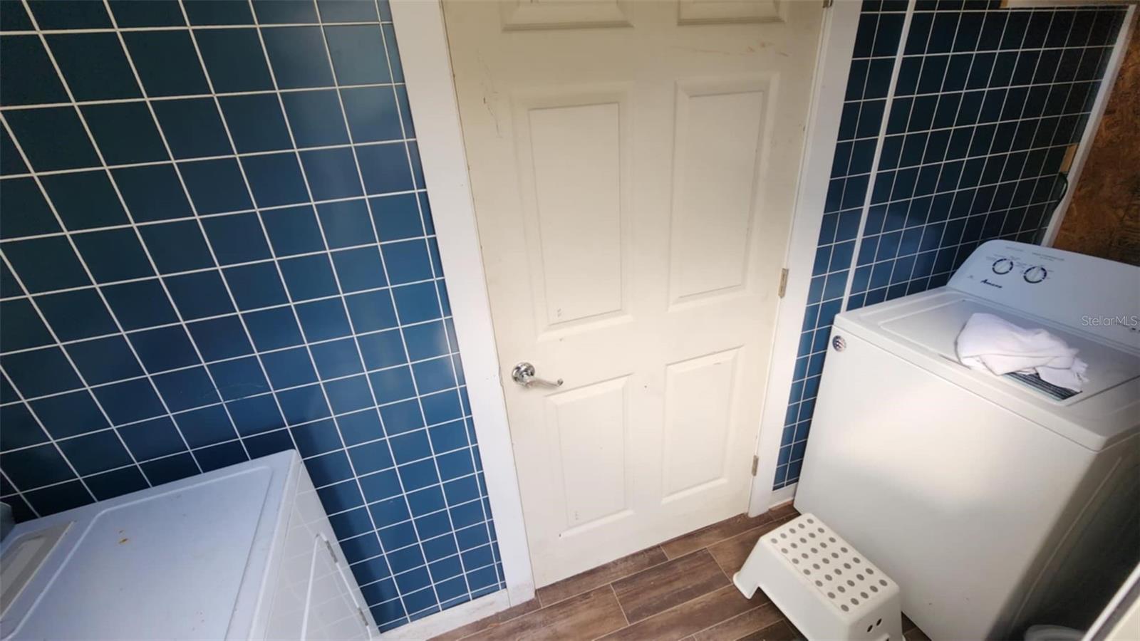 LONG HAMMOCK PH 01 - Residential