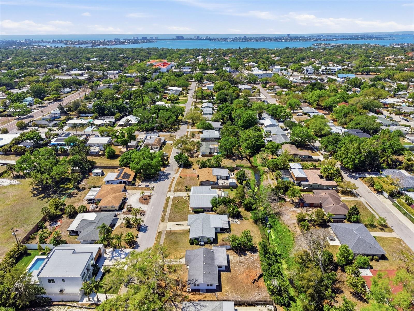 SOUTH GATE - Residential