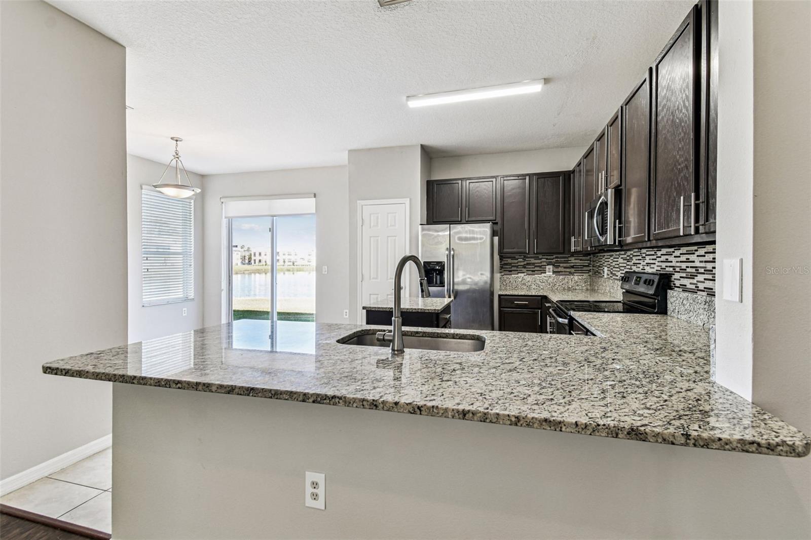 TOWNHOMES OF BAY PORT COLONY - Residential