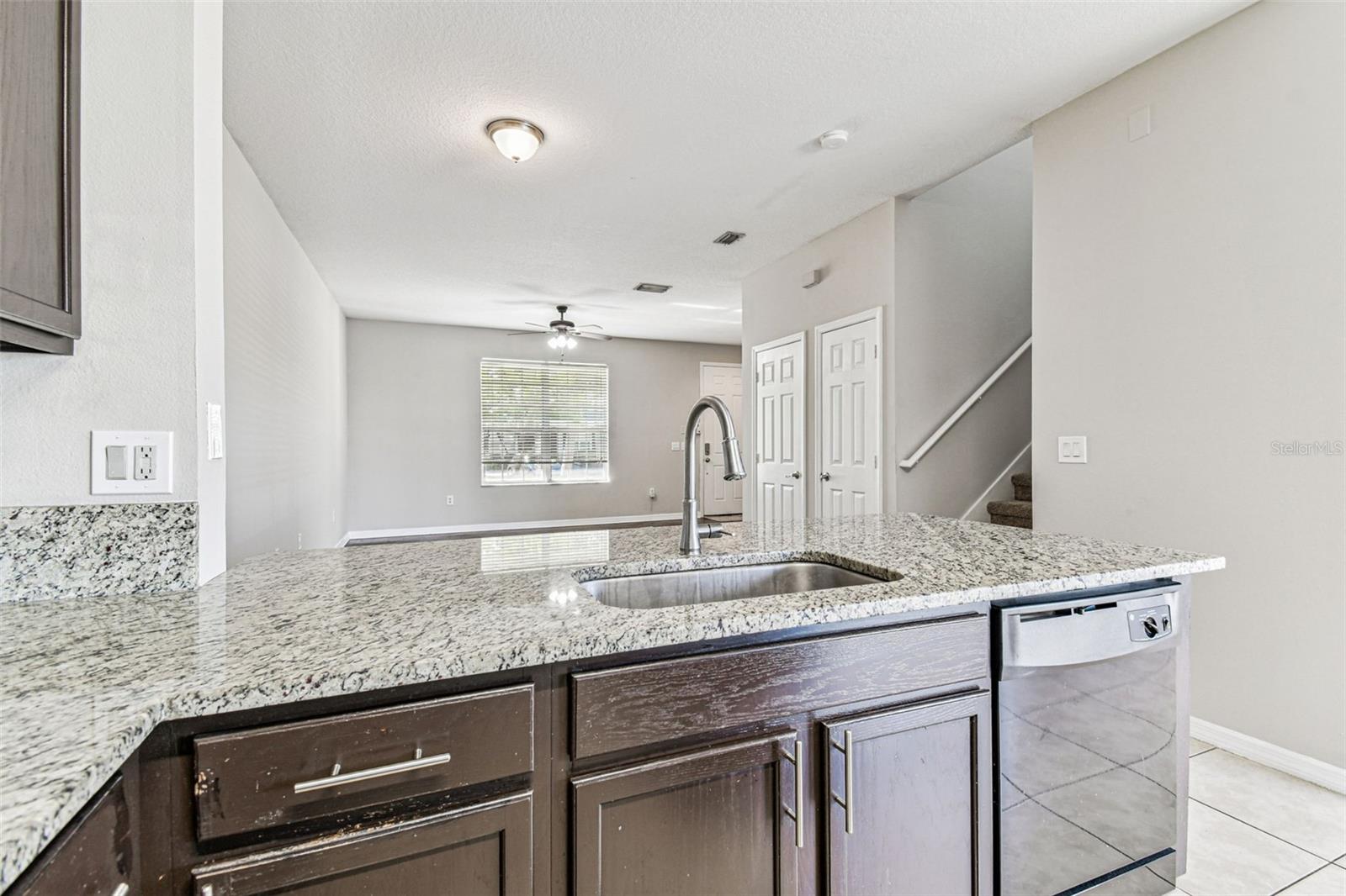 TOWNHOMES OF BAY PORT COLONY - Residential