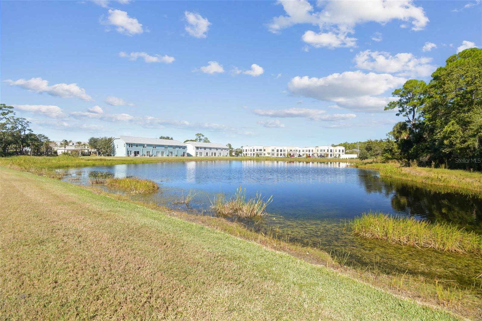 TOWNHOMES OF BAY PORT COLONY - Residential