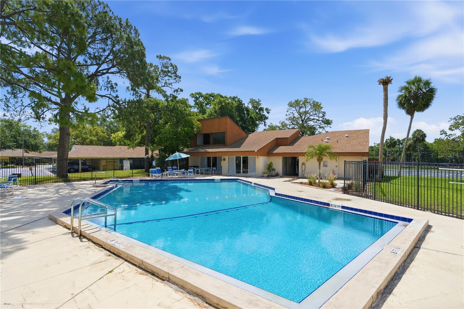 WOODLAKE 1 CONDO - Residential