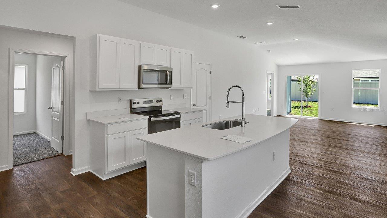 GRAND RESERVE AND GOLF CLUB - Residential