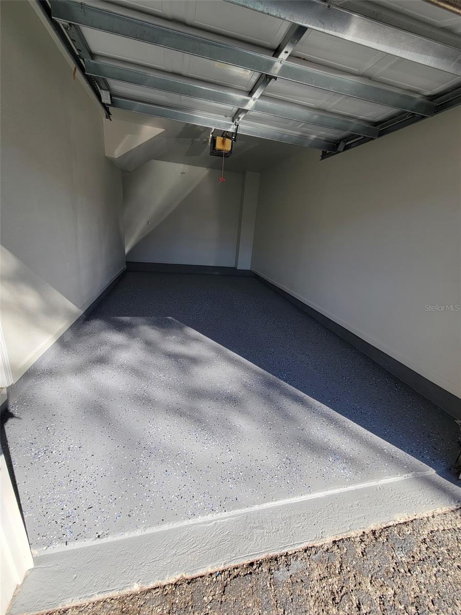 THE VILLAS CONDO - Residential