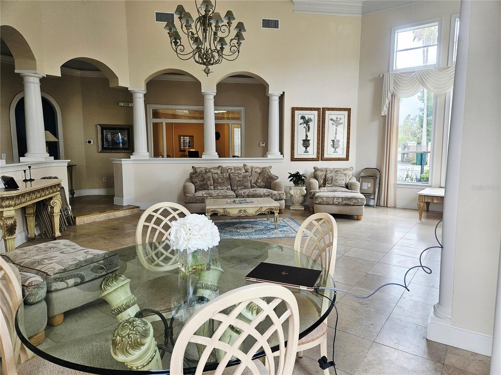 THE VILLAS CONDO - Residential