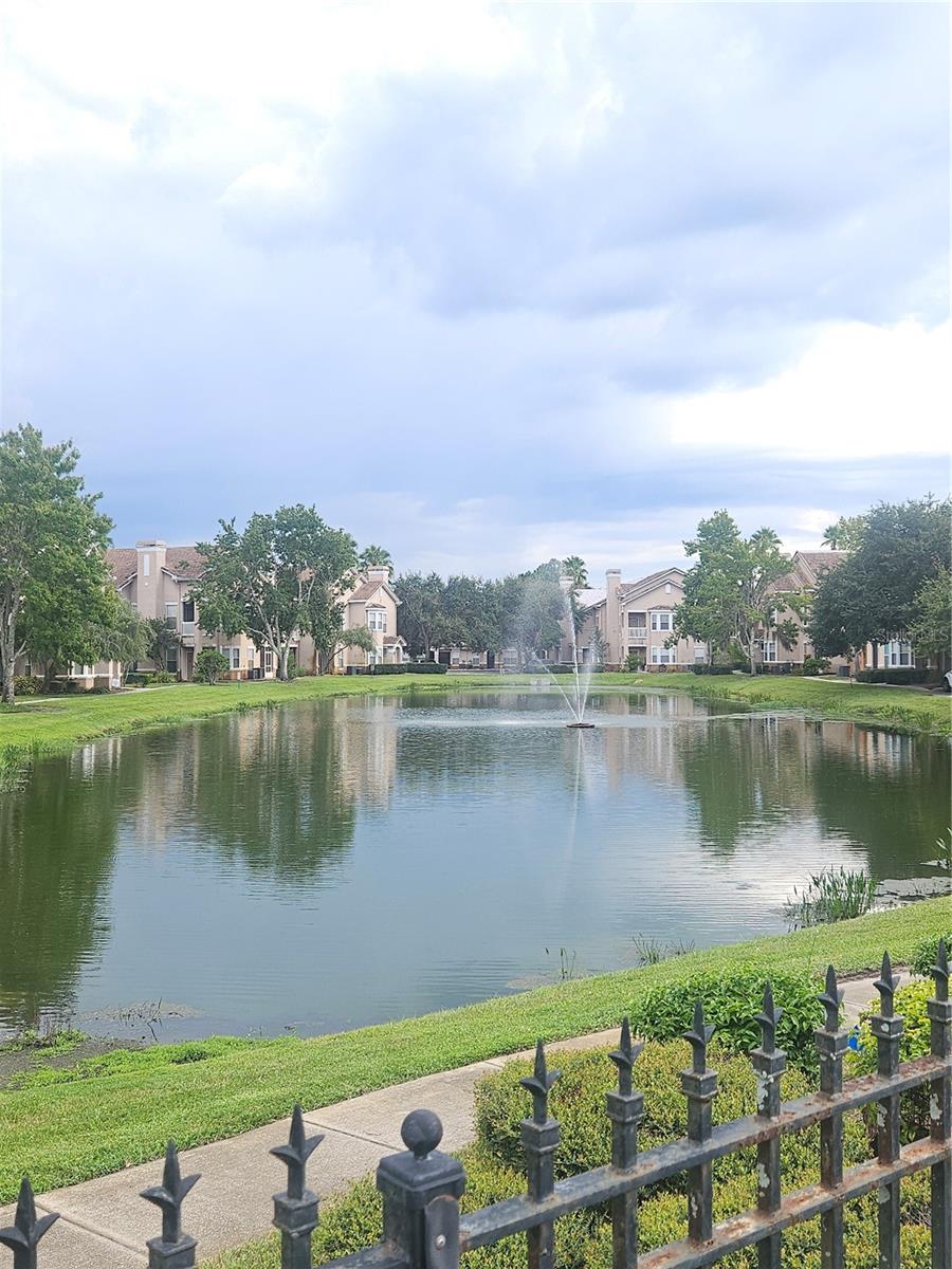 THE VILLAS CONDO - Residential