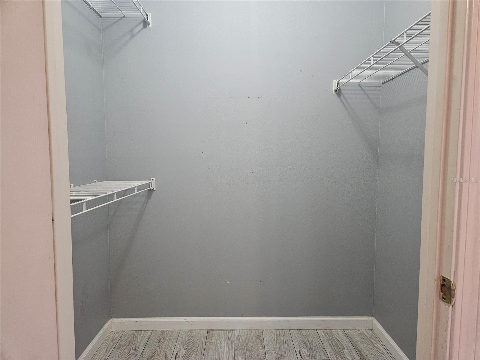 THE VILLAS CONDO - Residential