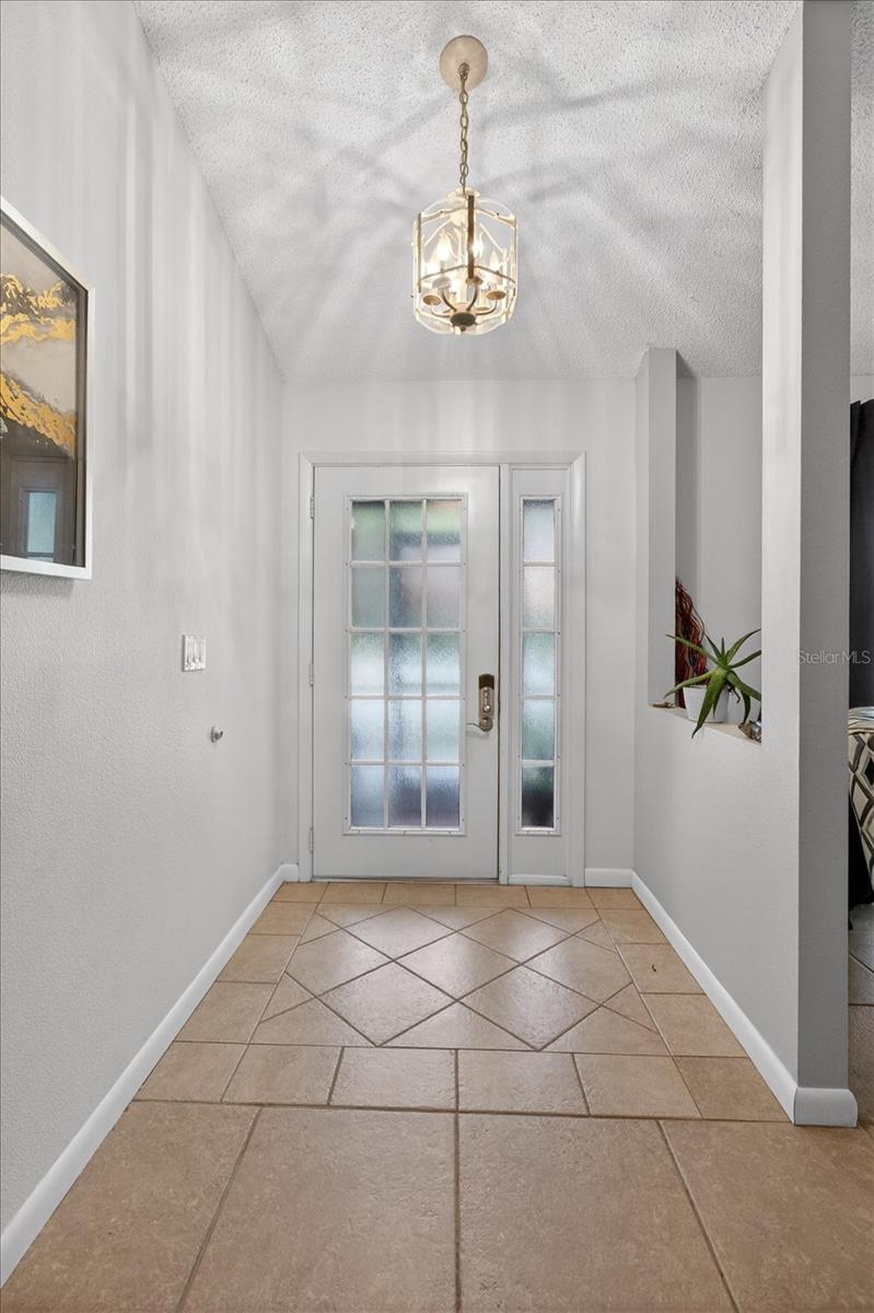 HAMLETS GROVE - Residential