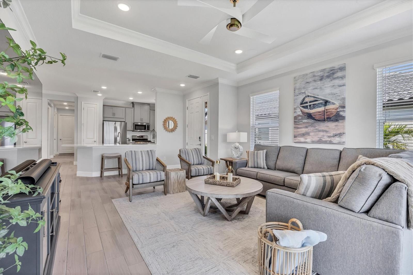 AZARIO ESPLANADE PH VII - Residential