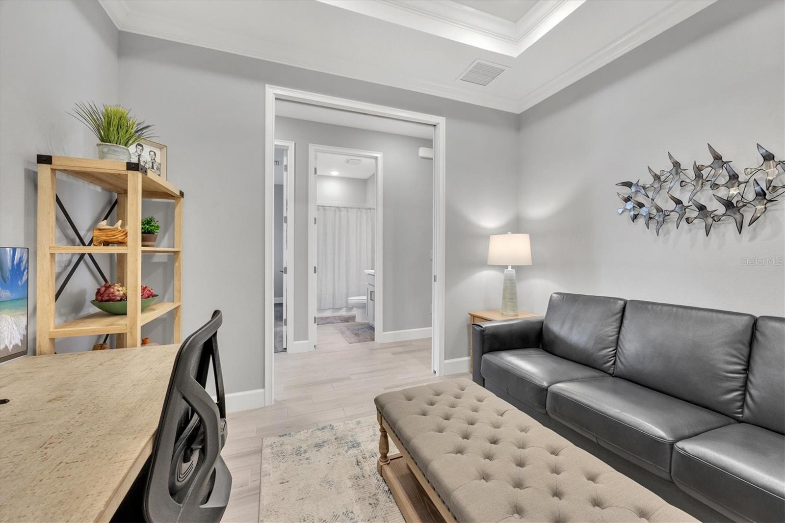 AZARIO ESPLANADE PH VII - Residential