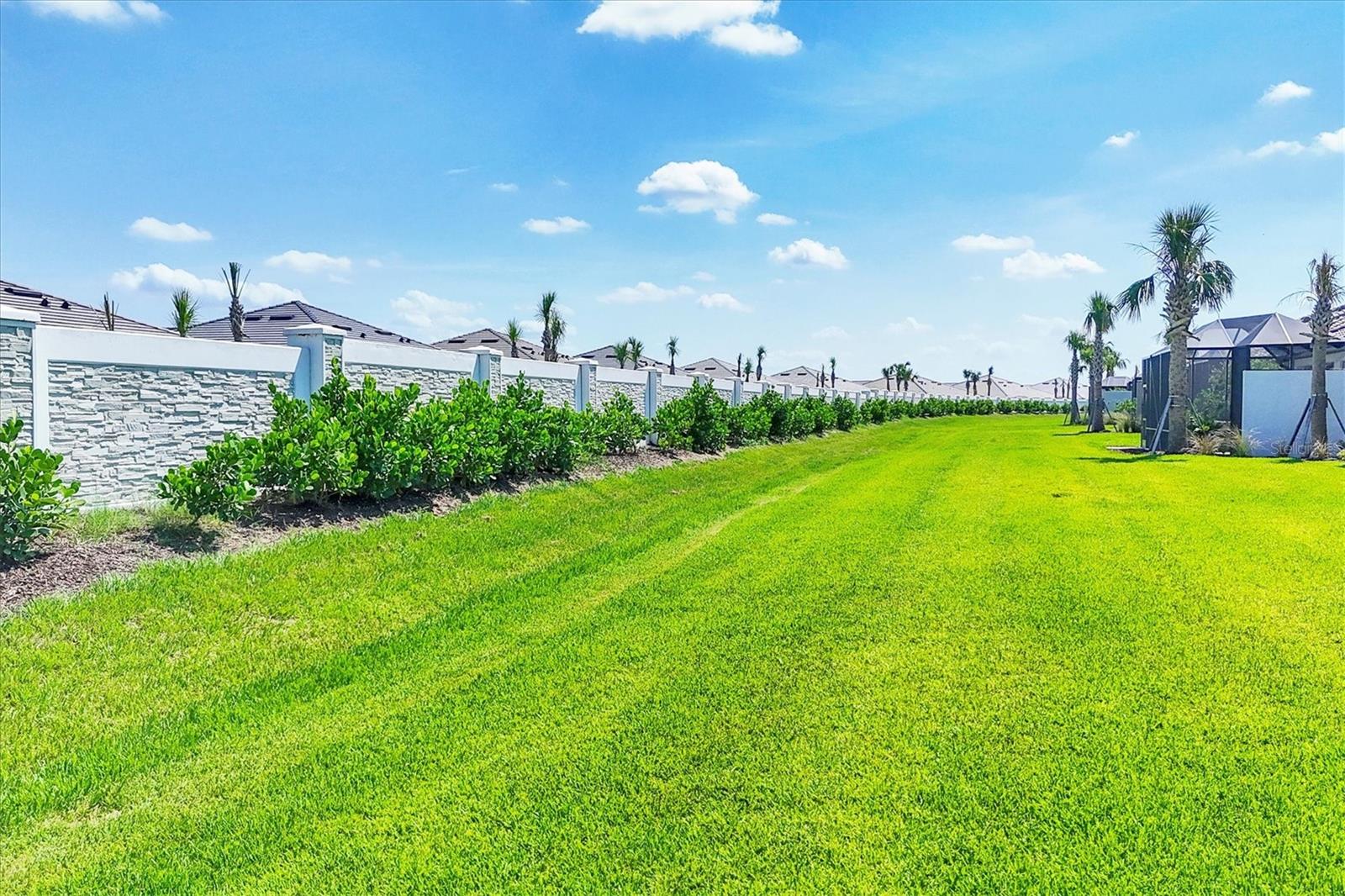 AZARIO ESPLANADE PH VII - Residential