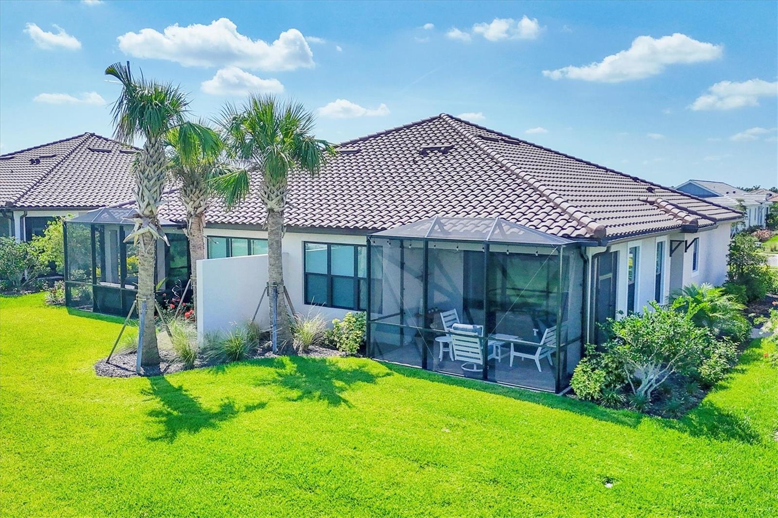 AZARIO ESPLANADE PH VII - Residential