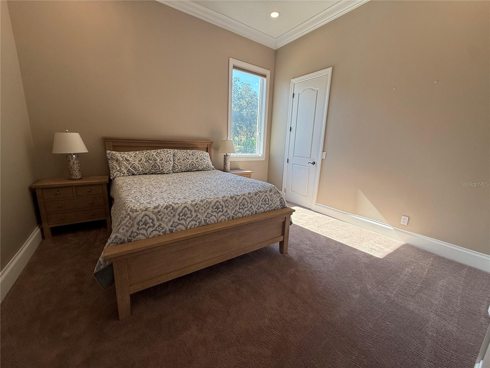 KEYSTONE SHORES ESTATES - Residential