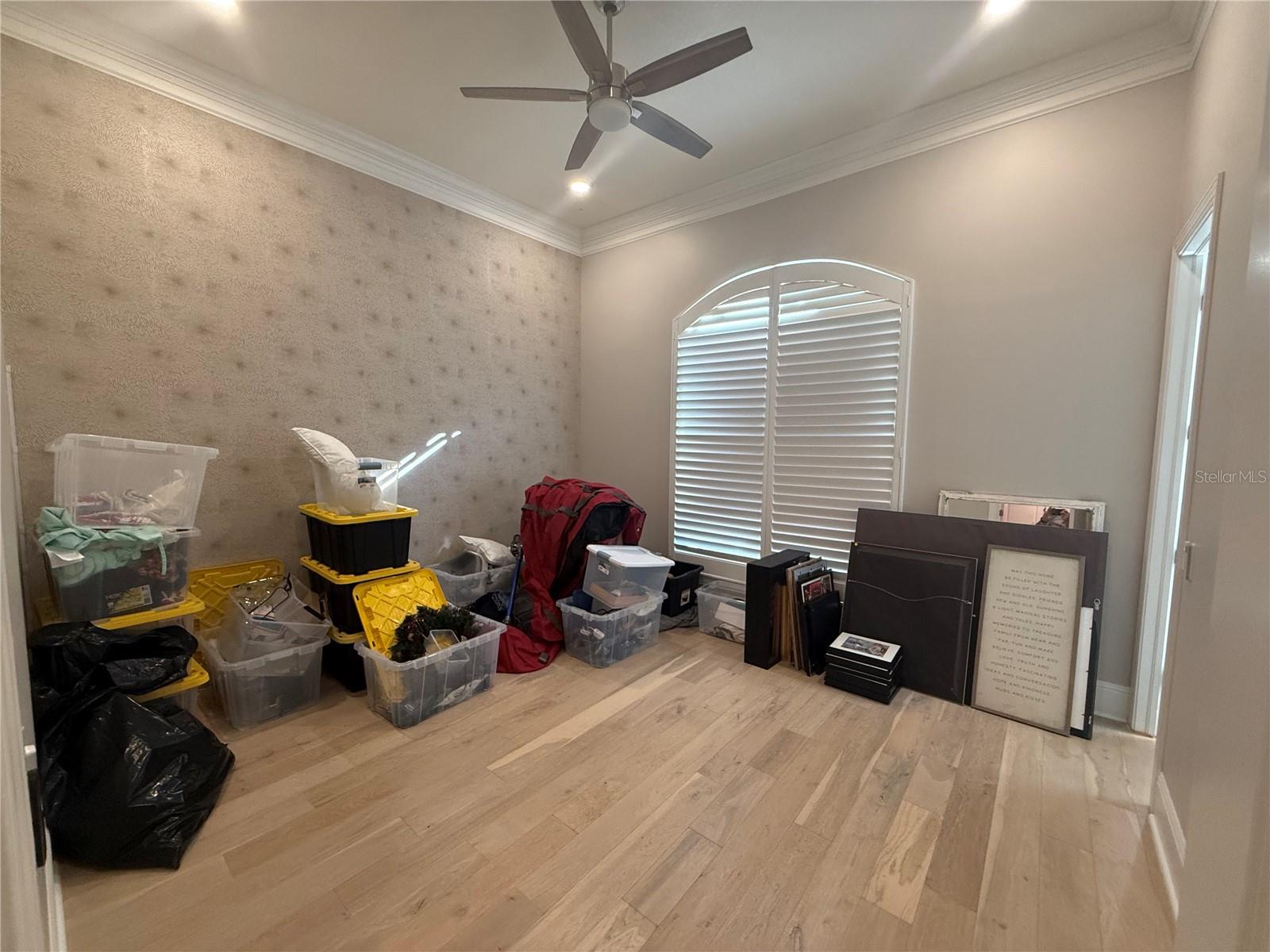 KEYSTONE SHORES ESTATES - Residential