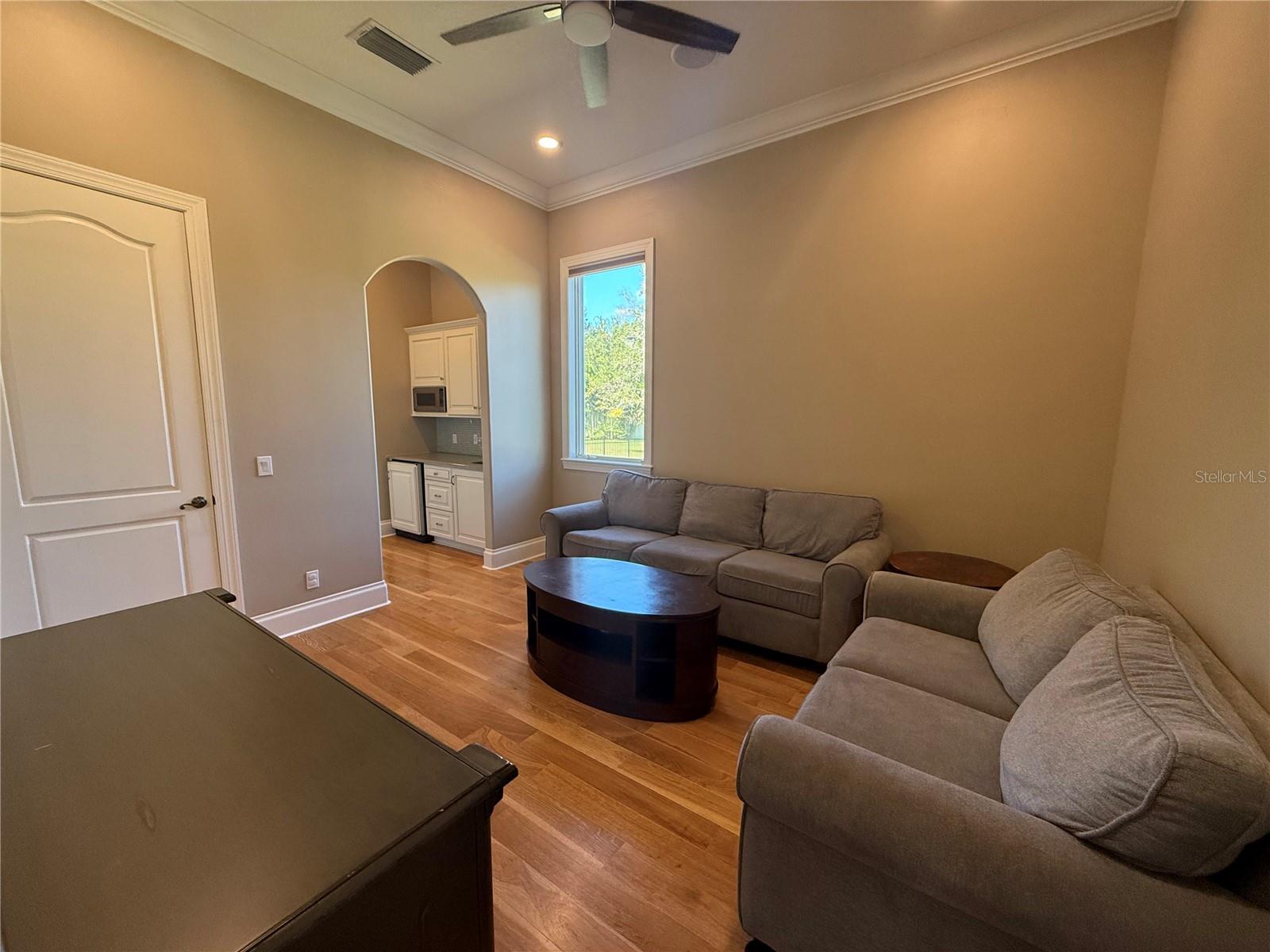 KEYSTONE SHORES ESTATES - Residential