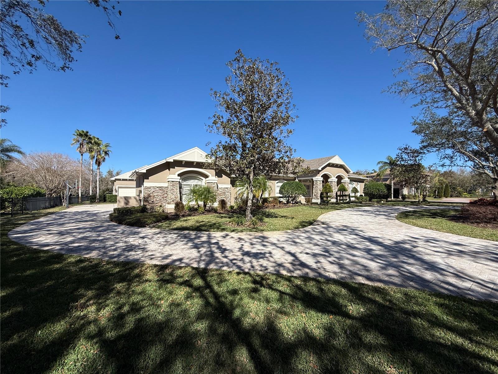 8503 KENTUCKY DERBY DRIVE